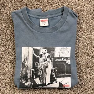Supreme Tee Men’s Medium
